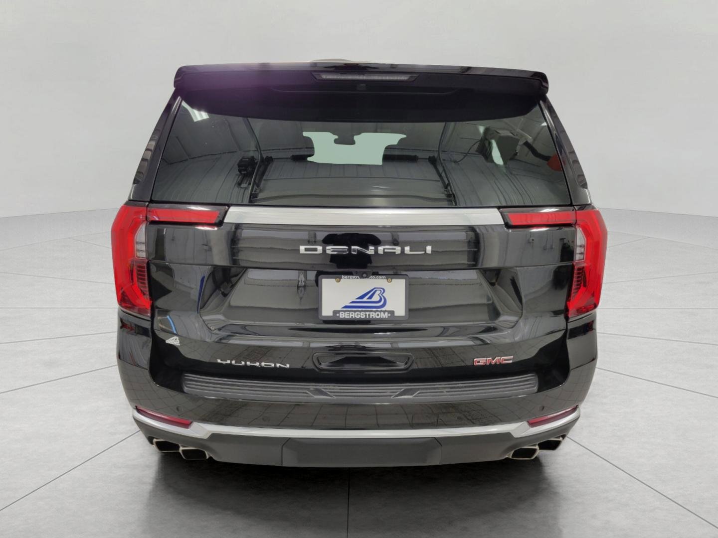 Certified 2025 GMC Yukon XL Denali image 27