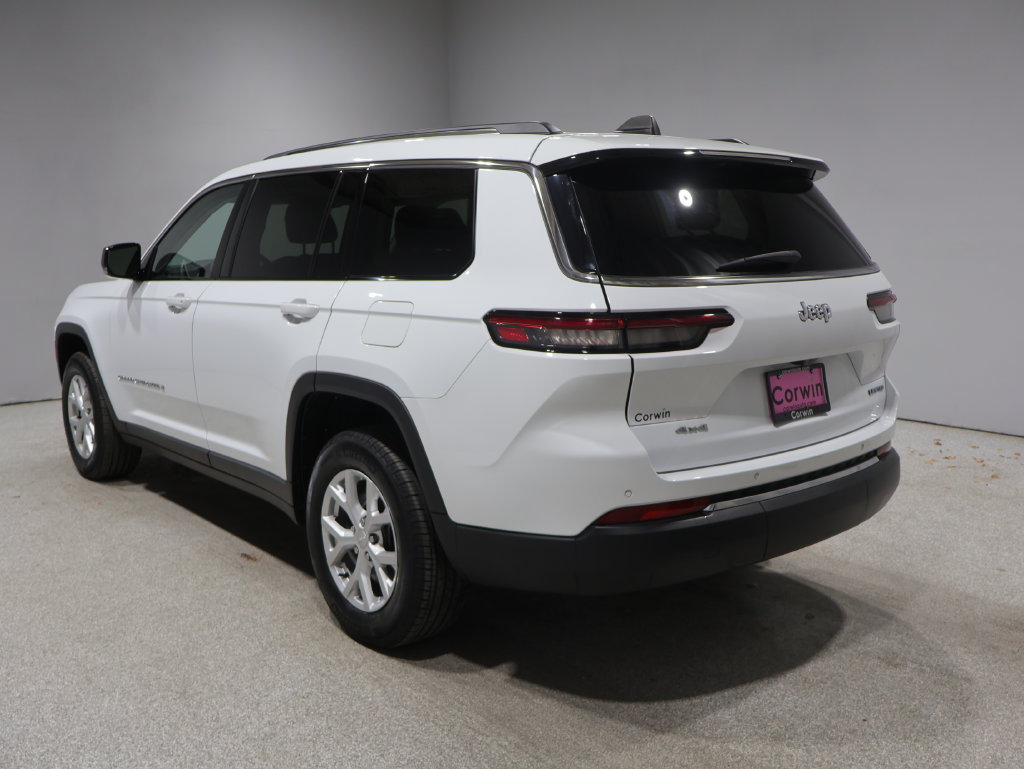 Used 2023 Jeep Grand Cherokee L Limited AWD/4WD image 5