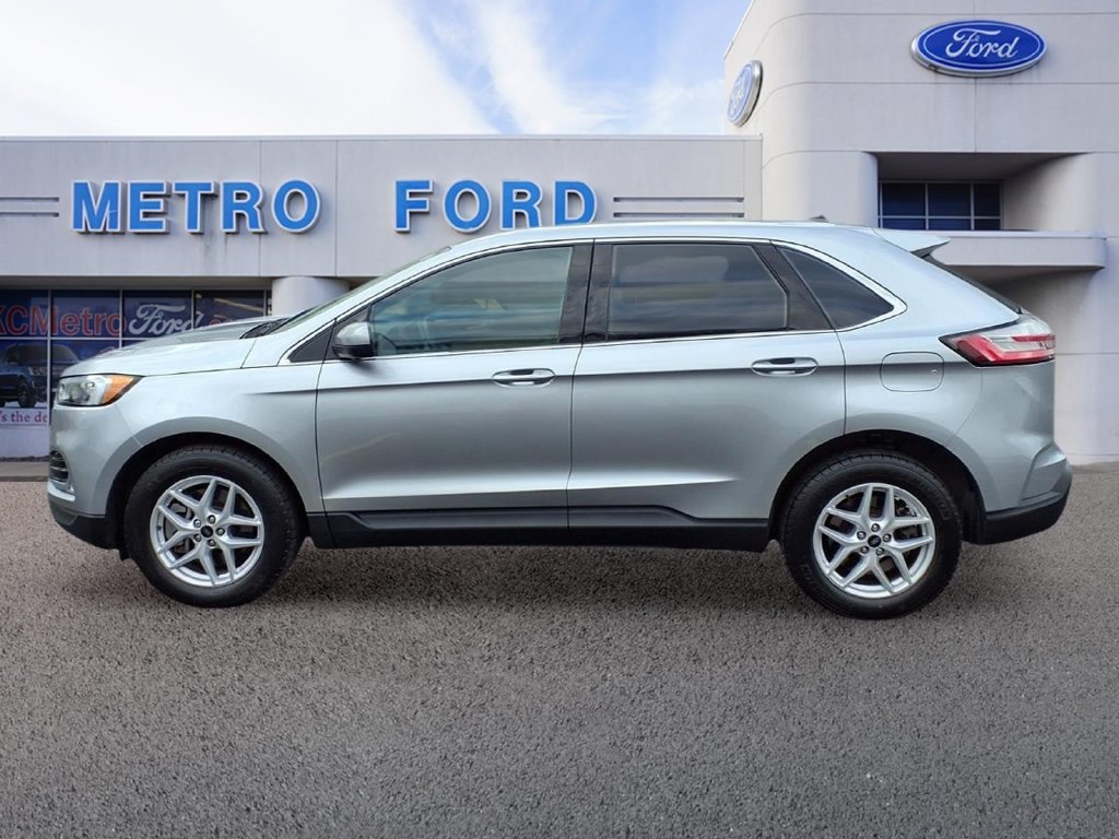 Certified 2023 Ford Edge SEL w/ Convenience Package AWD/4WD image 6