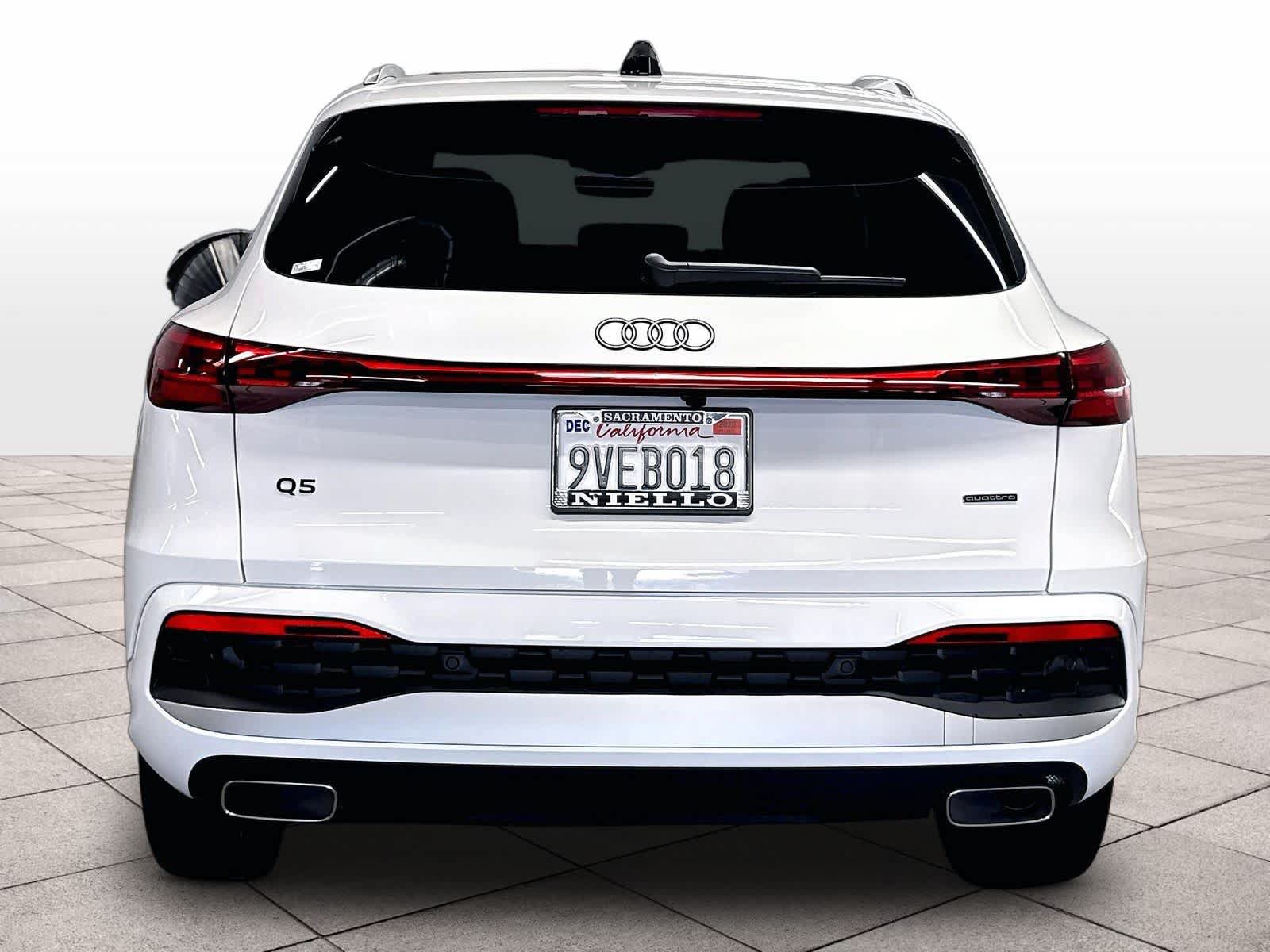 Certified 2025 Audi Q5 Premium AWD/4WD image 8