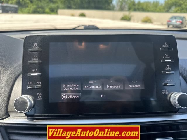 Used 2018 Honda Accord EX image 17