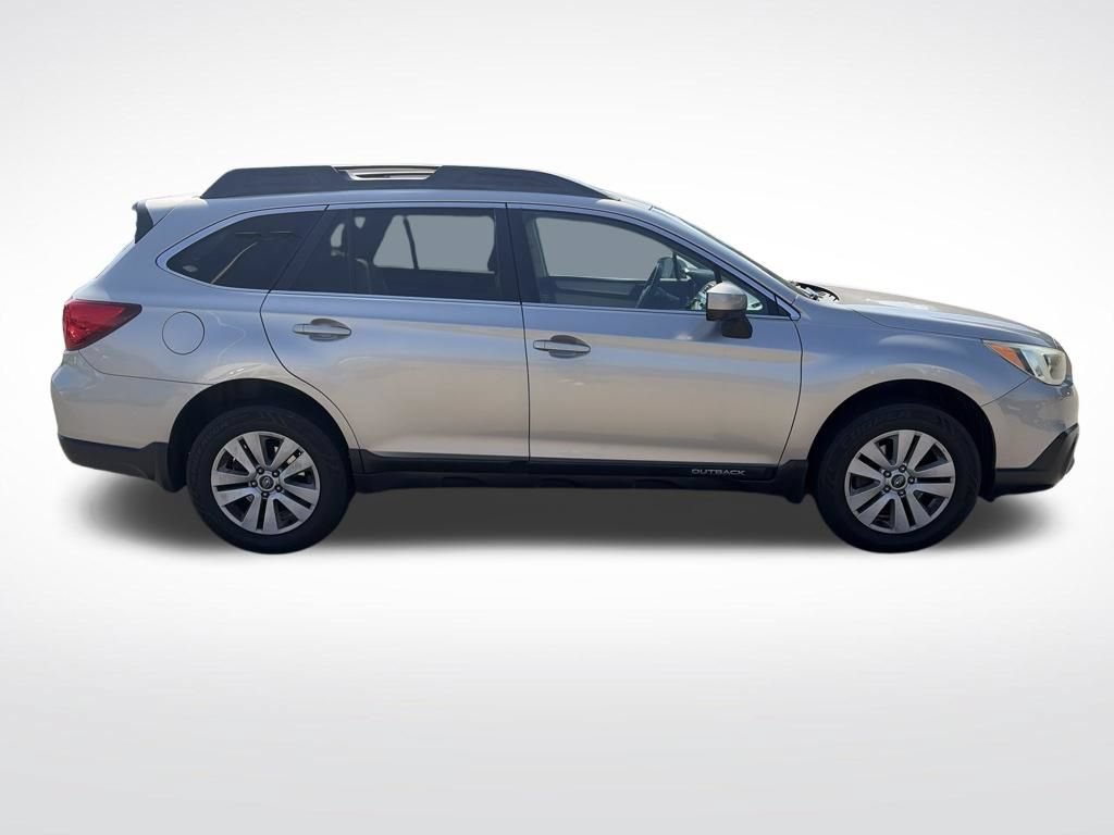 Used 2015 Subaru Outback 2.5i Premium w/ Protection Package #1 AWD/4WD image 10