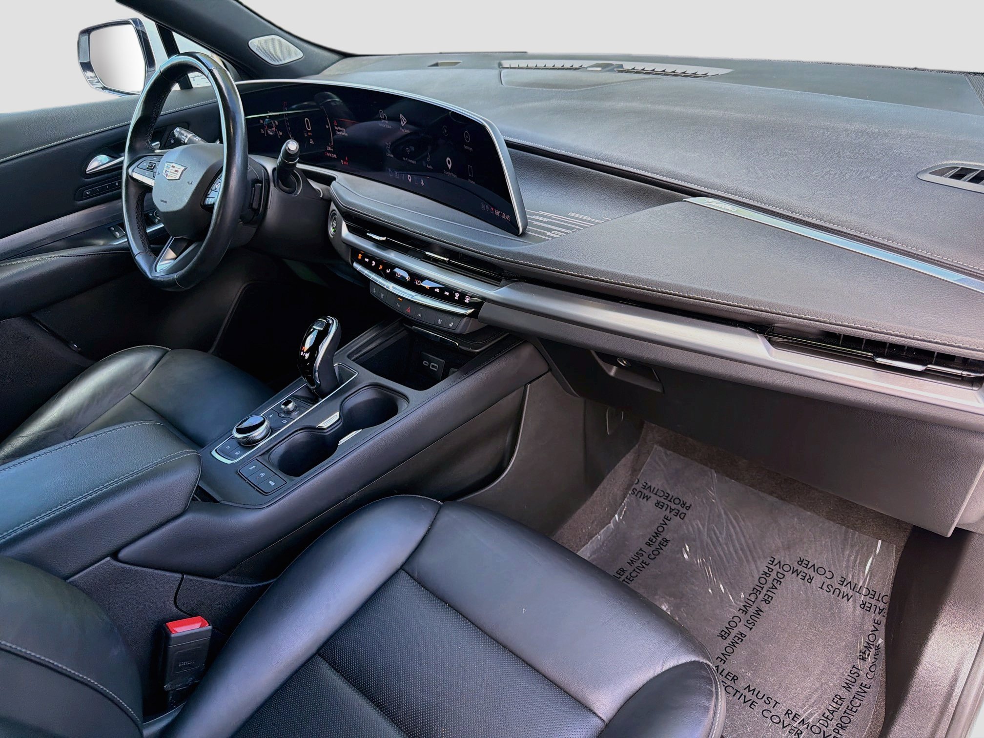 Certified 2024 Cadillac XT4 Premium Luxury FWD image 30