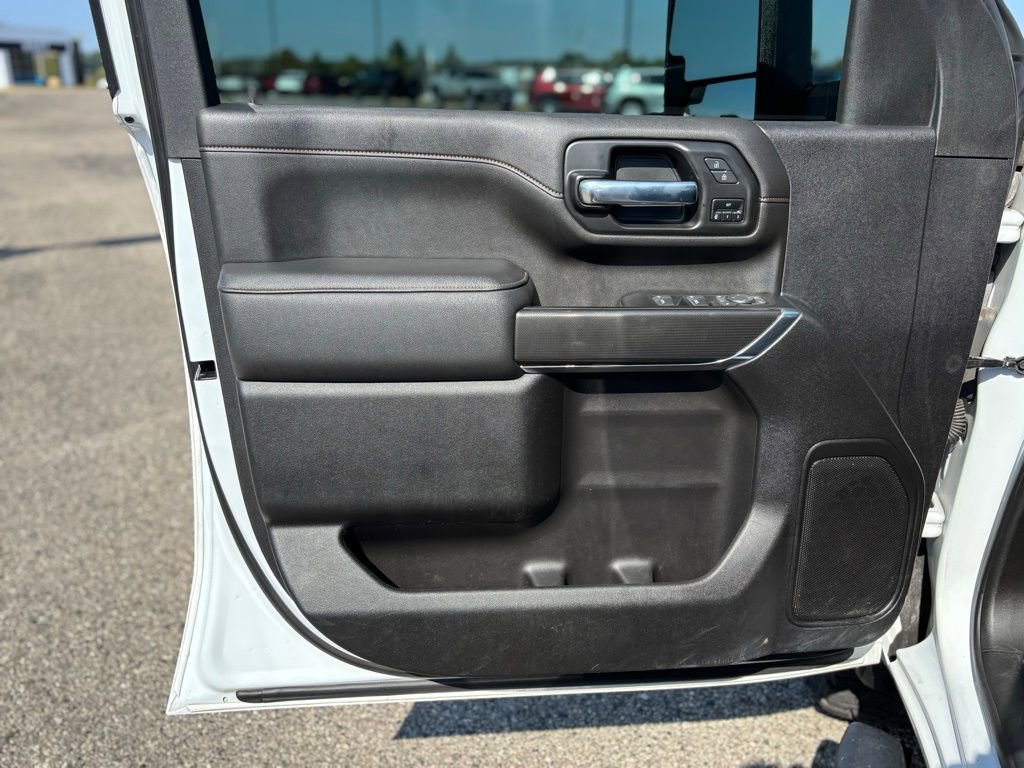 Used 2022 GMC Sierra 2500 AT4 image 11