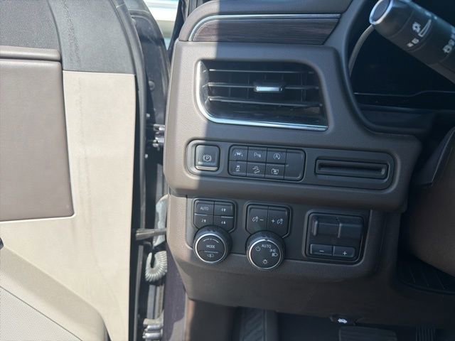 Used 2024 Chevrolet Tahoe Z71 w/ Z71 Off-Road Package image 24