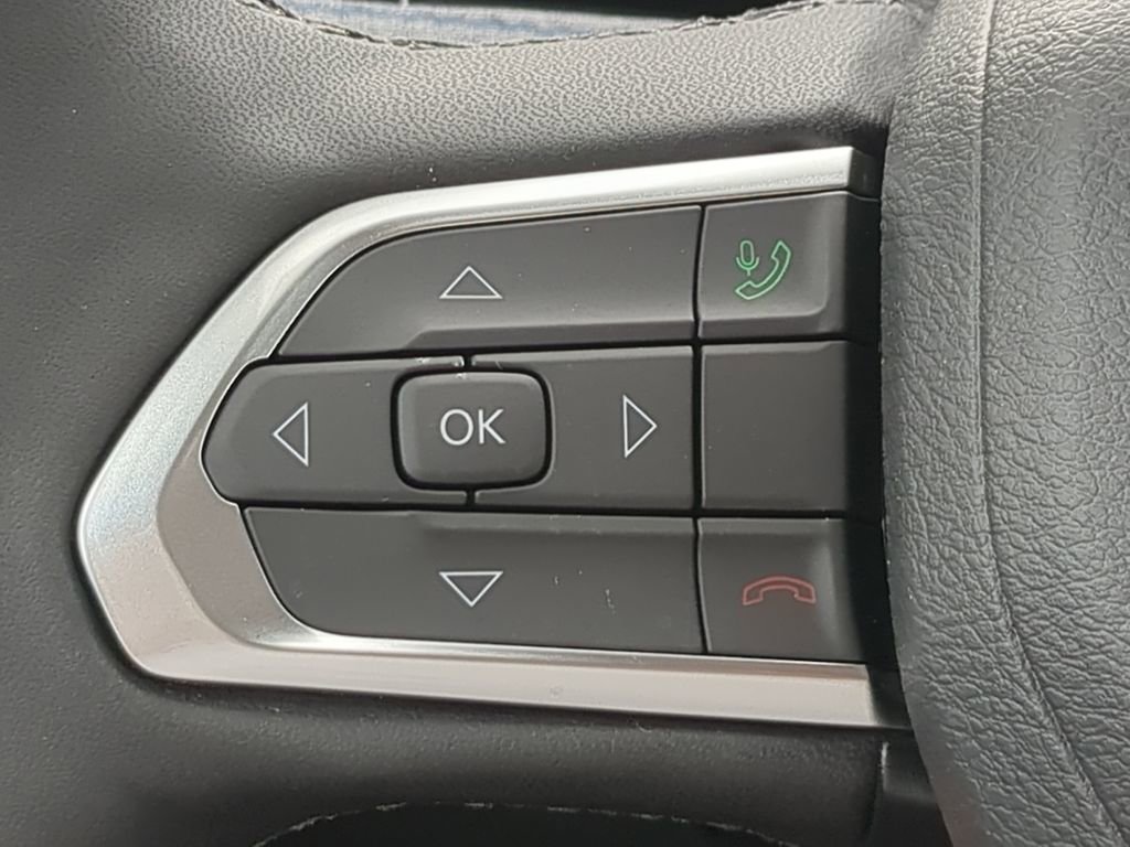 New 2025 Jeep Compass Latitude w/ Convenience Group image 10