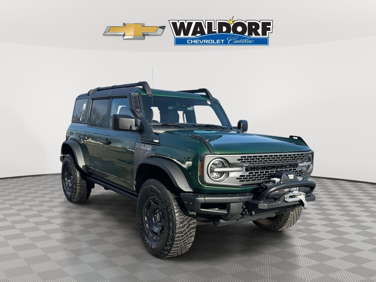 Used 2024 Ford Bronco Everglades image 1