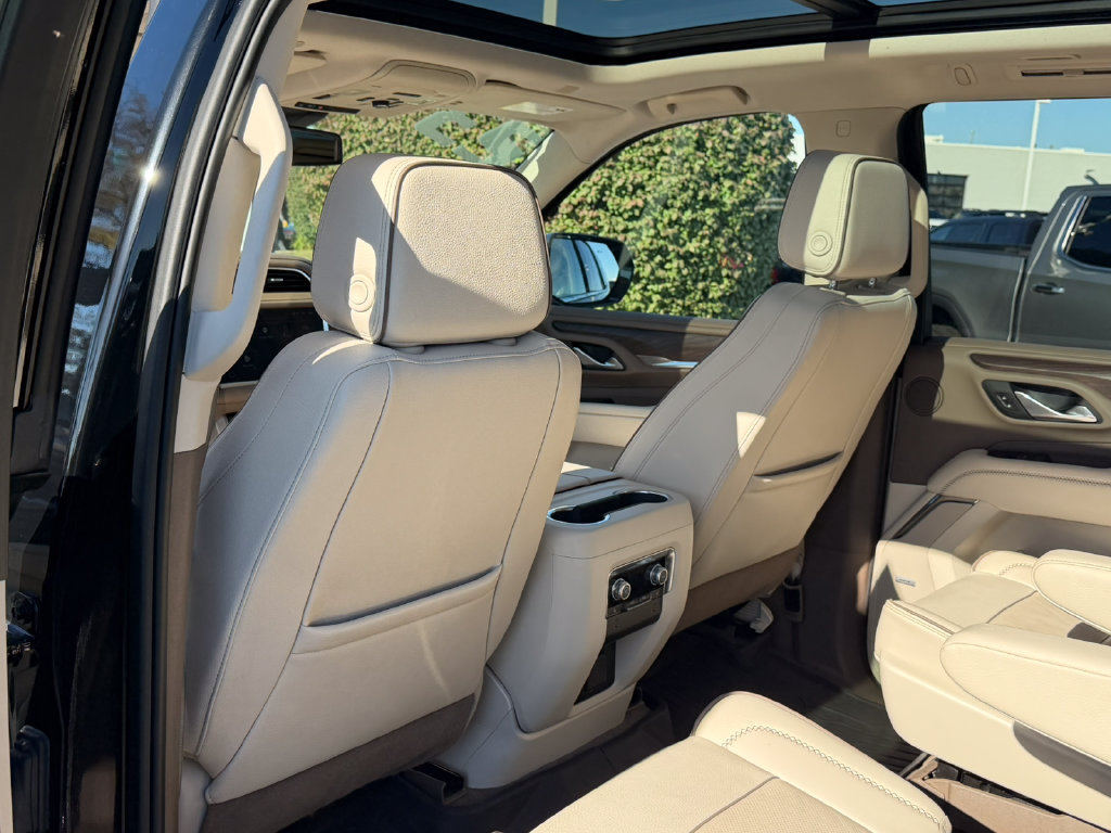 Certified 2023 GMC Yukon Denali AWD/4WD image 33