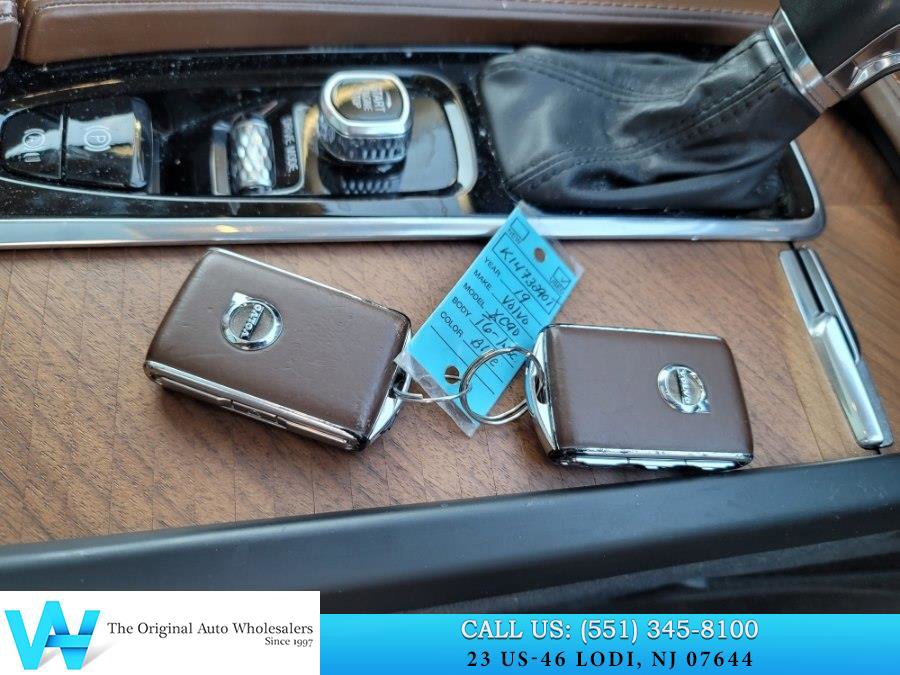 Used 2019 Volvo XC90 T6 Inscription w/ Luxury Package image 29