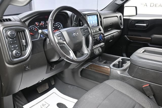 Used 2021 Chevrolet Silverado 1500 LT Trail Boss w/ Bed Protection Package AWD/4WD image 14