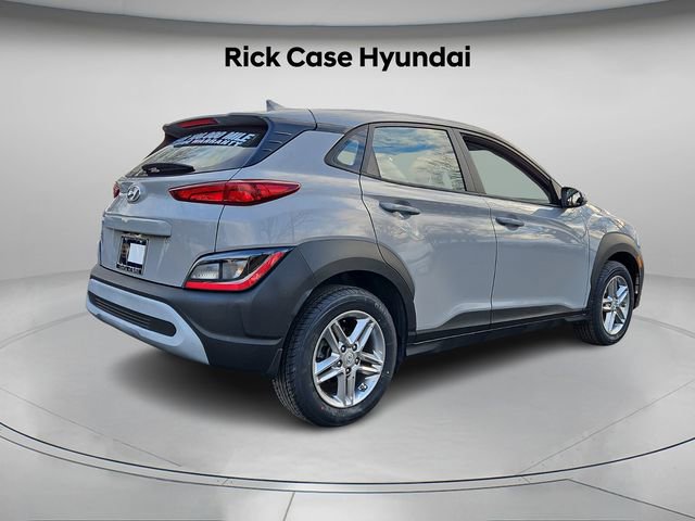 Used 2023 Hyundai Kona SE image 8