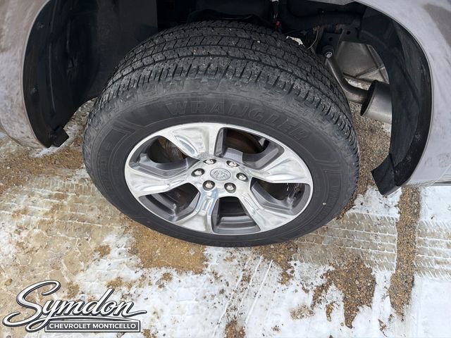 Used 2019 RAM 1500 Laramie w/ Sport Appearance Package AWD/4WD image 27