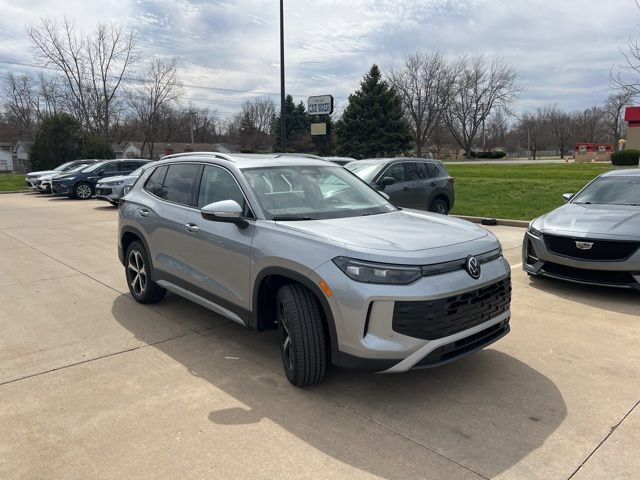New 2026 Volkswagen Tiguan SE