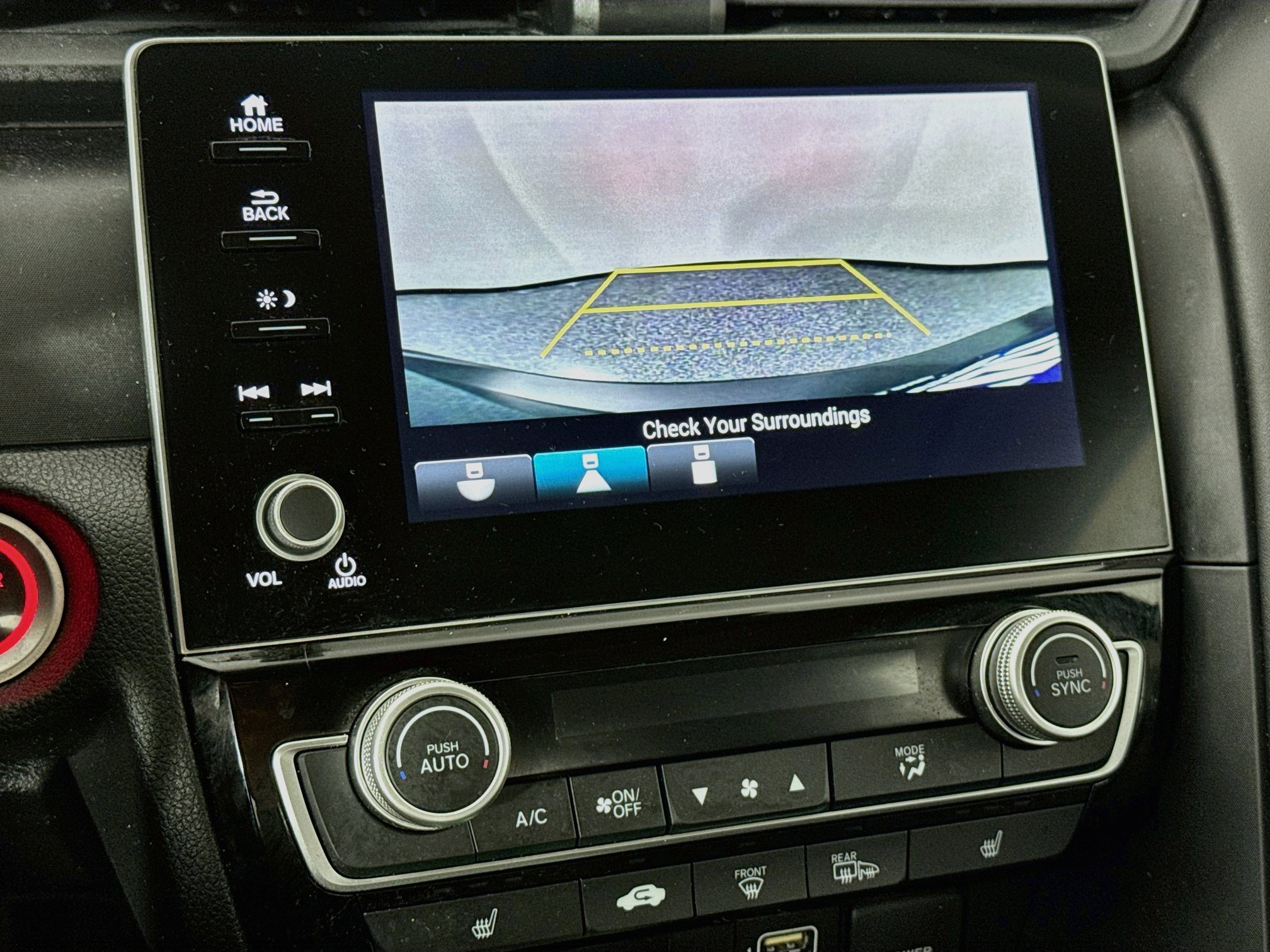 Certified 2020 Honda Insight Touring image 14