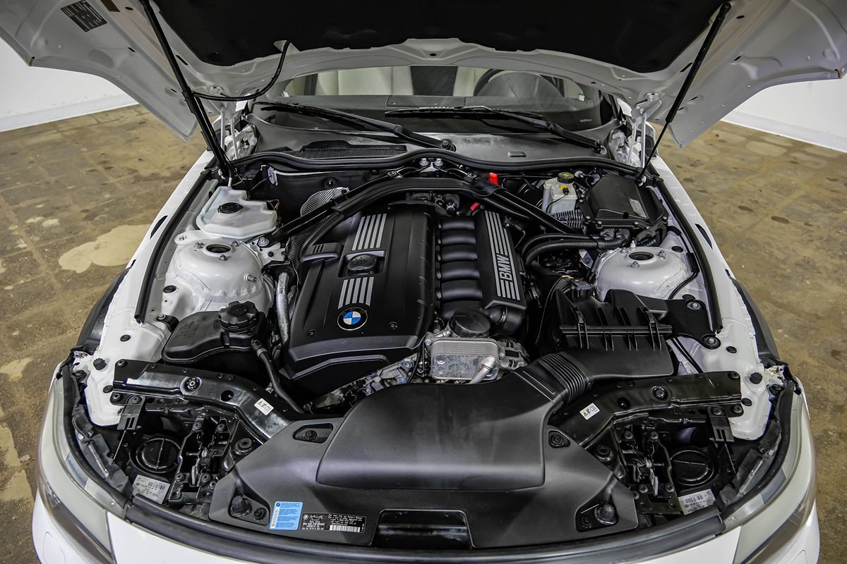 Used 2011 BMW Z4 sDrive30i w/ Premium Pkg RWD image 43
