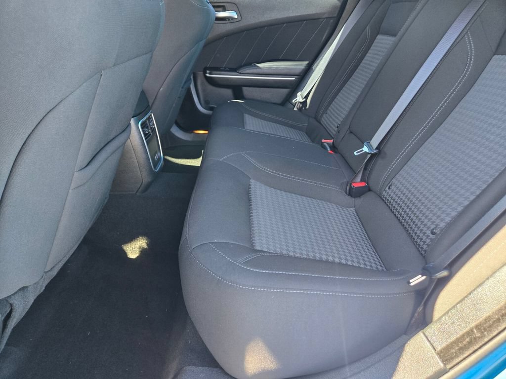 Used 2023 Dodge Charger SXT RWD image 11
