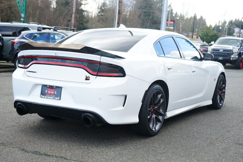 Used 2020 Dodge Charger Scat Pack w/ Navigation & Travel Group image 5