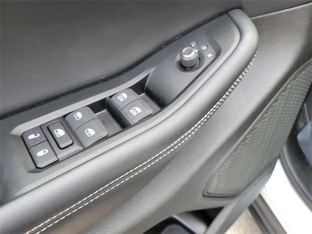 Used 2024 Jeep Grand Cherokee Limited image 21