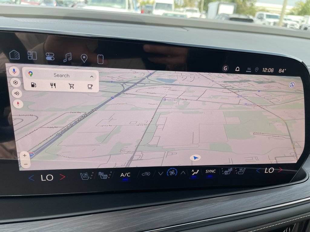 New 2026 Chevrolet Tahoe Premier AWD/4WD image 18