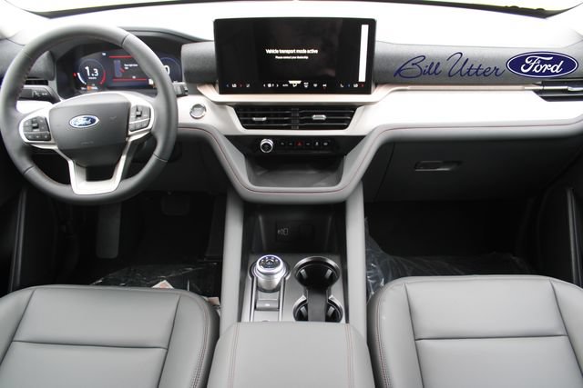 New 2026 Ford Explorer Active w/ Active Comfort Package RWD image 13
