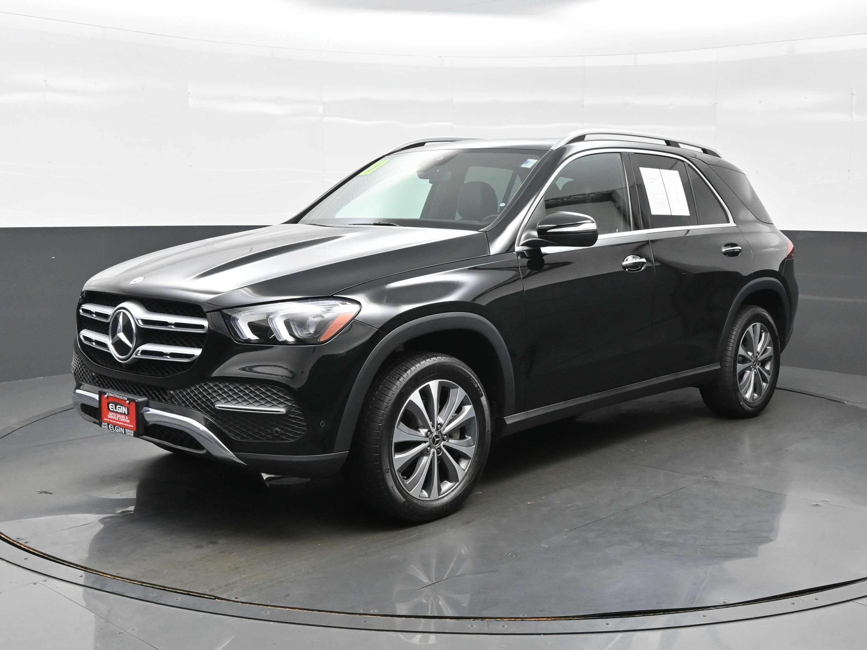 Used 2021 Mercedes-Benz GLE 350 w/ Premium Package image 2
