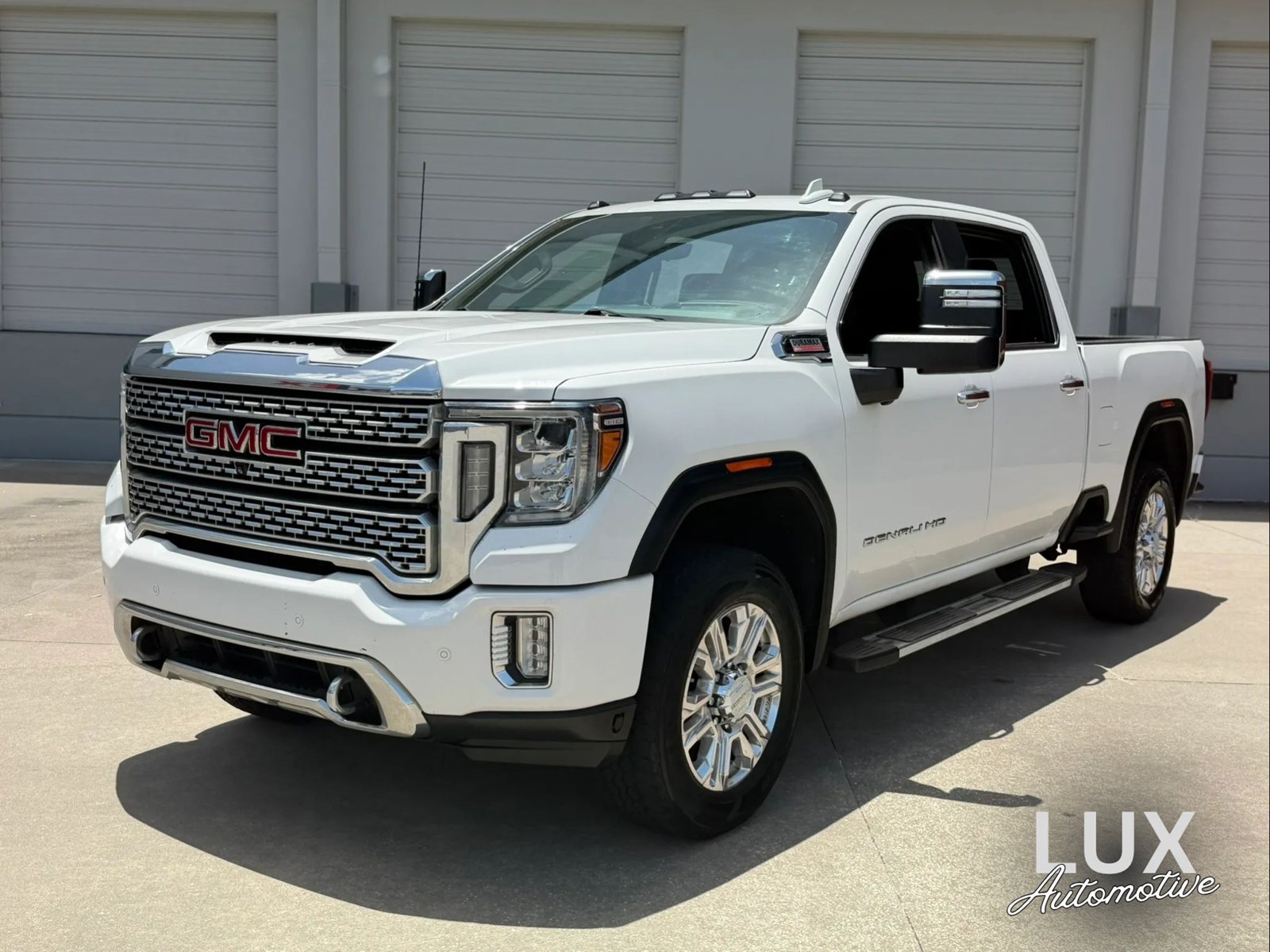 Used 2020 GMC Sierra 2500 Denali w/ Denali Ultimate Package AWD/4WD image 1