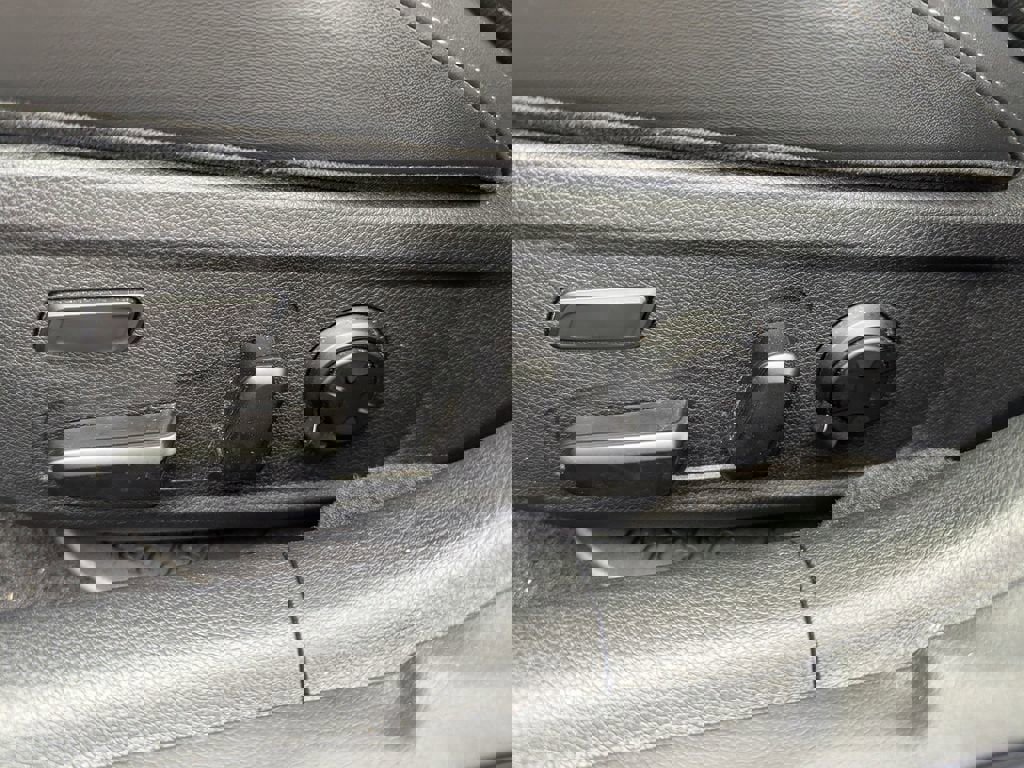 Used 2020 Kia Stinger GT2 image 18