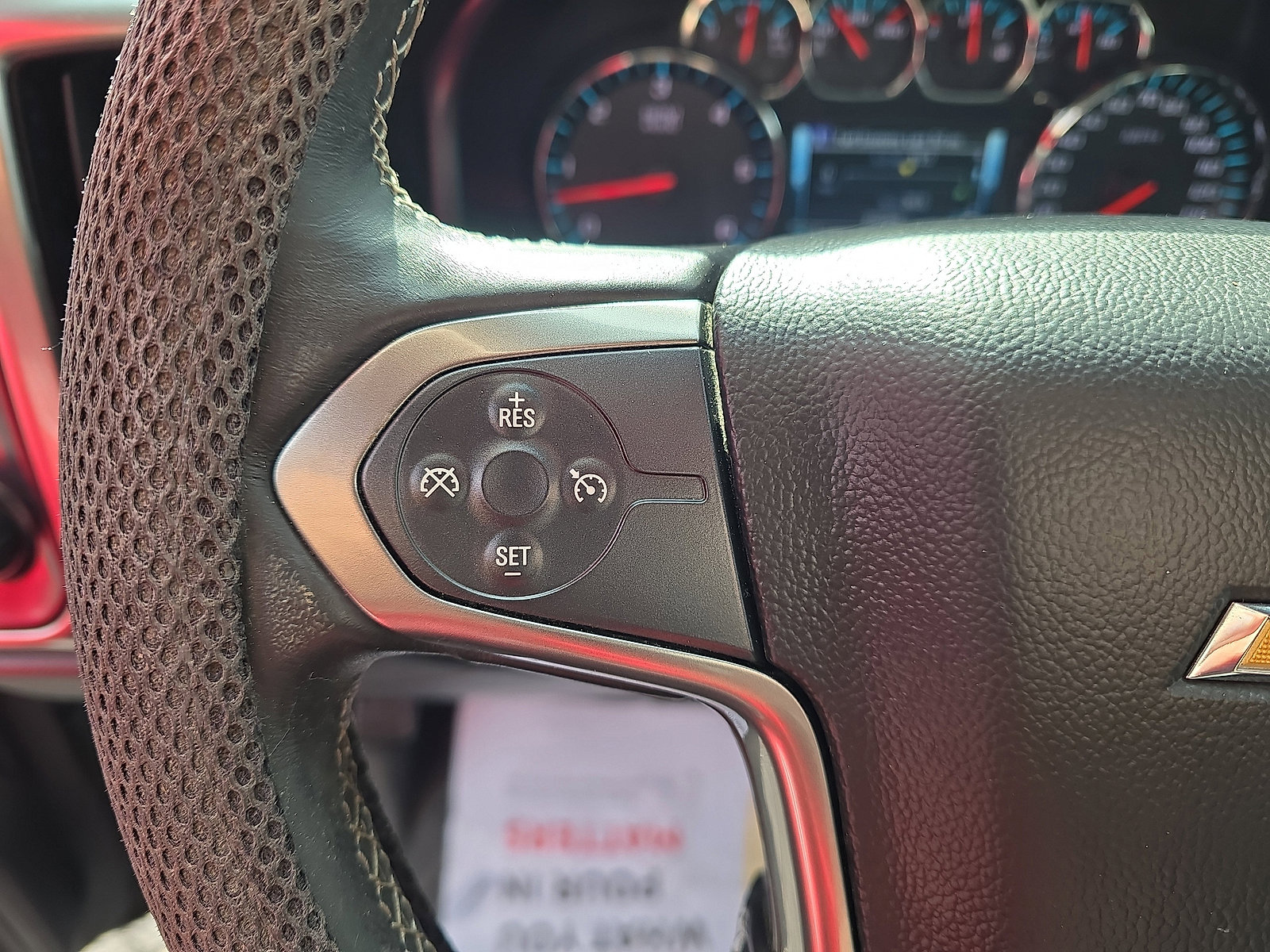 Used 2018 Chevrolet Silverado 1500 LT w/ All Star Edition image 17