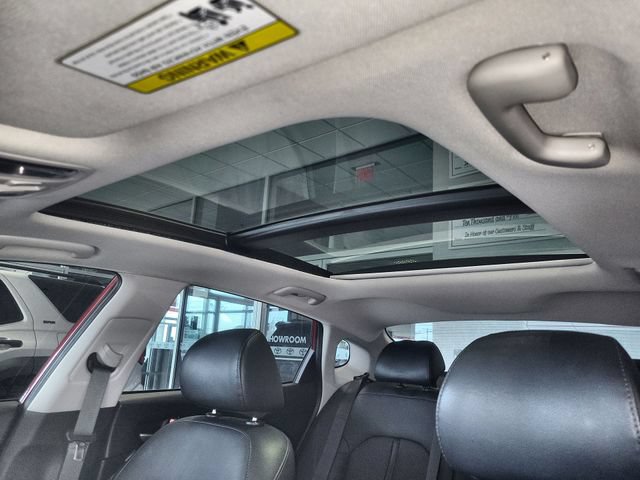 Used 2020 Kia Optima SE FWD image 22