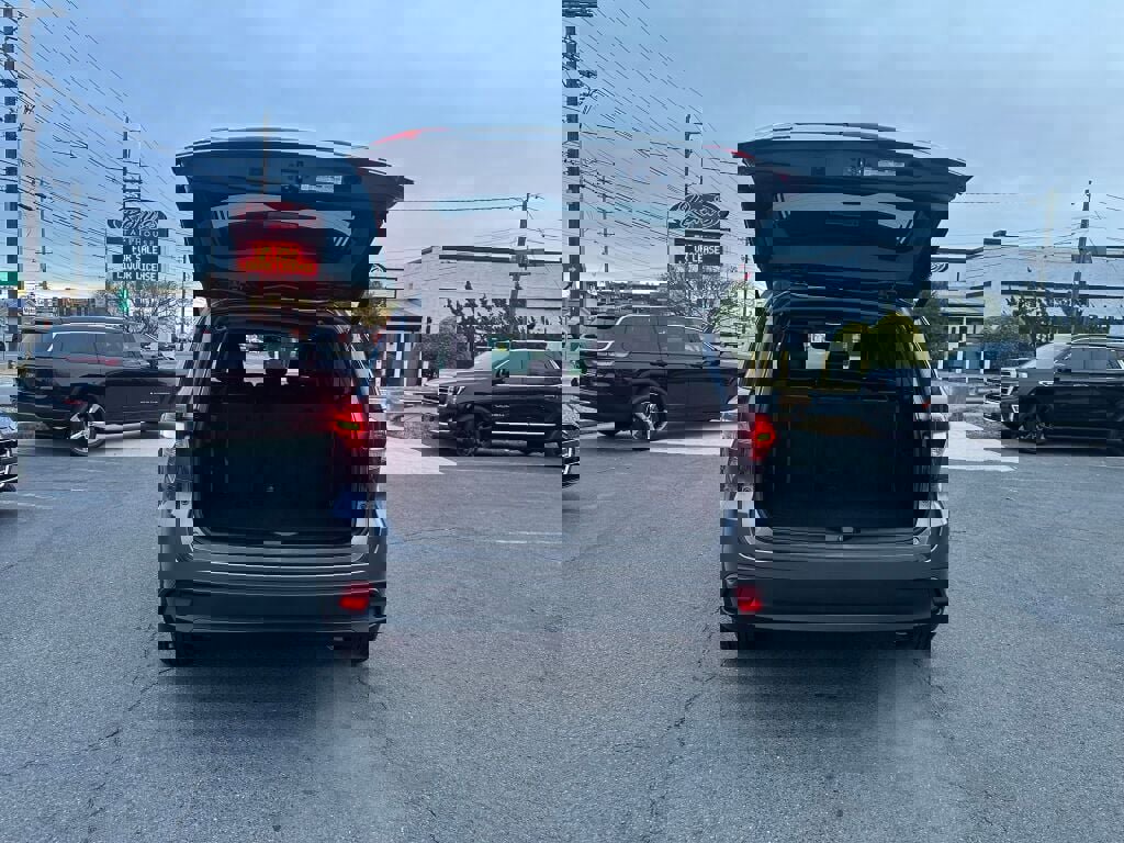 Used 2019 Toyota Highlander XLE image 36