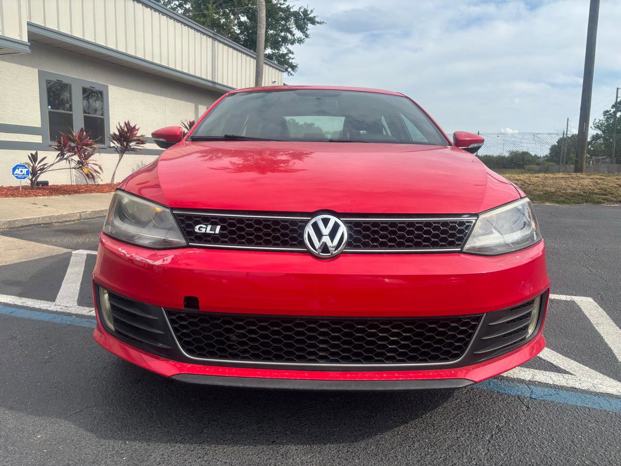 Used 2013 Volkswagen Jetta GLI Autobahn image 2