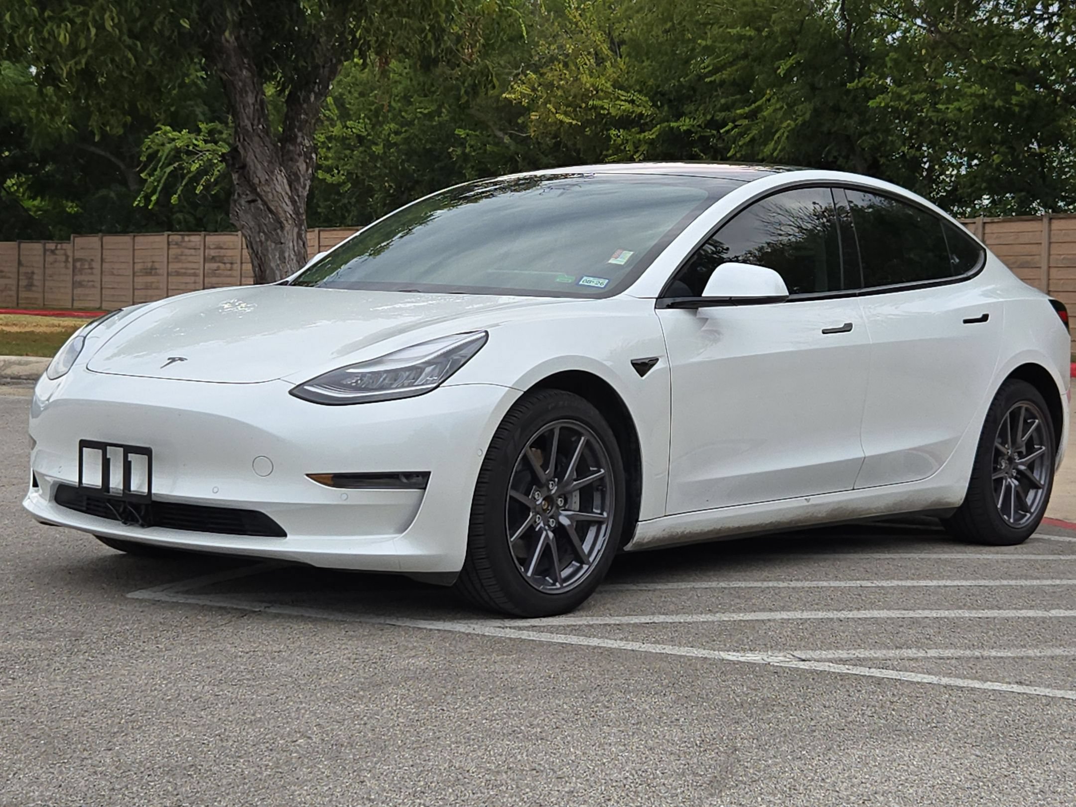 Used 2020 Tesla Model 3 Long Range AWD/4WD image 7