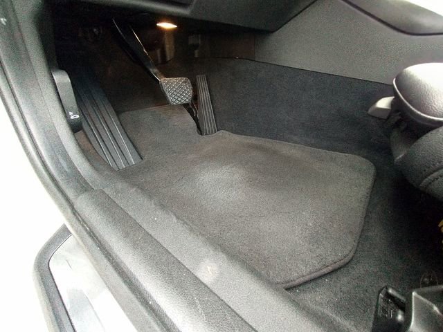 Used 2021 BMW 330i Sedan w/ Driving Assistance Package image 32