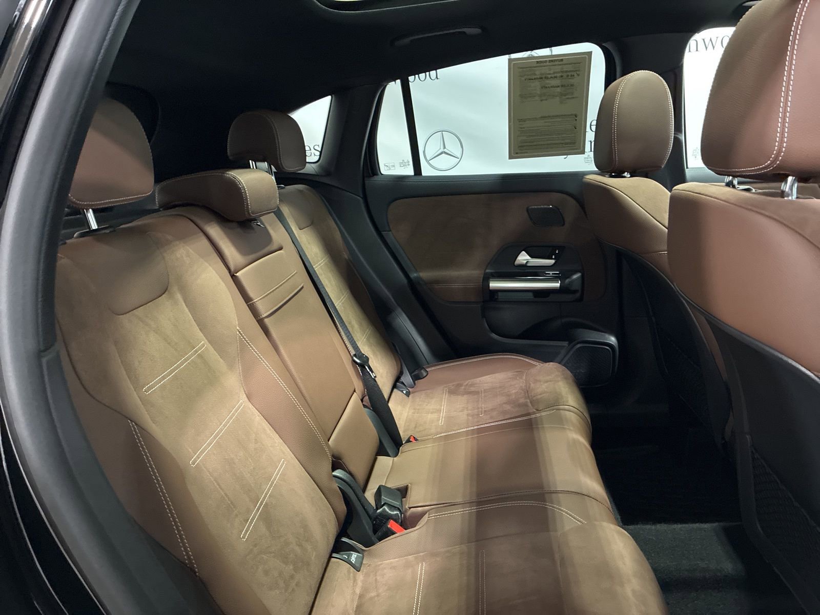 Used 2025 Mercedes-Benz GLA 250 GLA 250 image 31