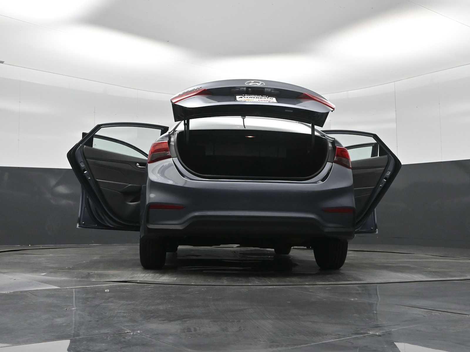 Used 2019 Hyundai Accent SE image 30