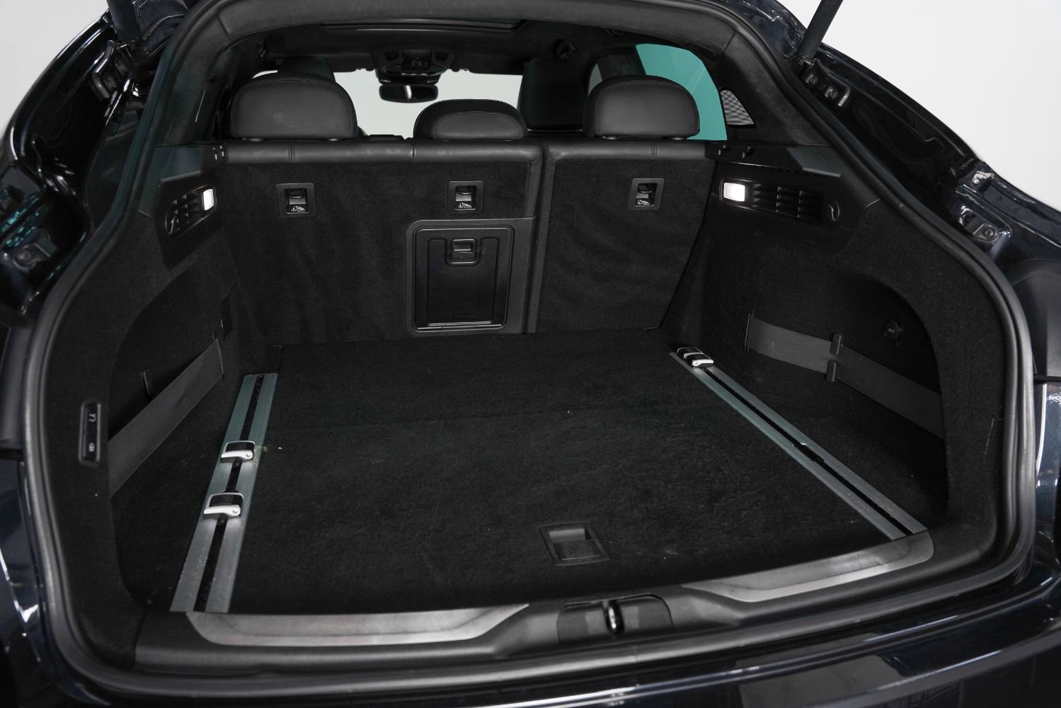 Used 2019 Maserati Levante Trofeo image 52