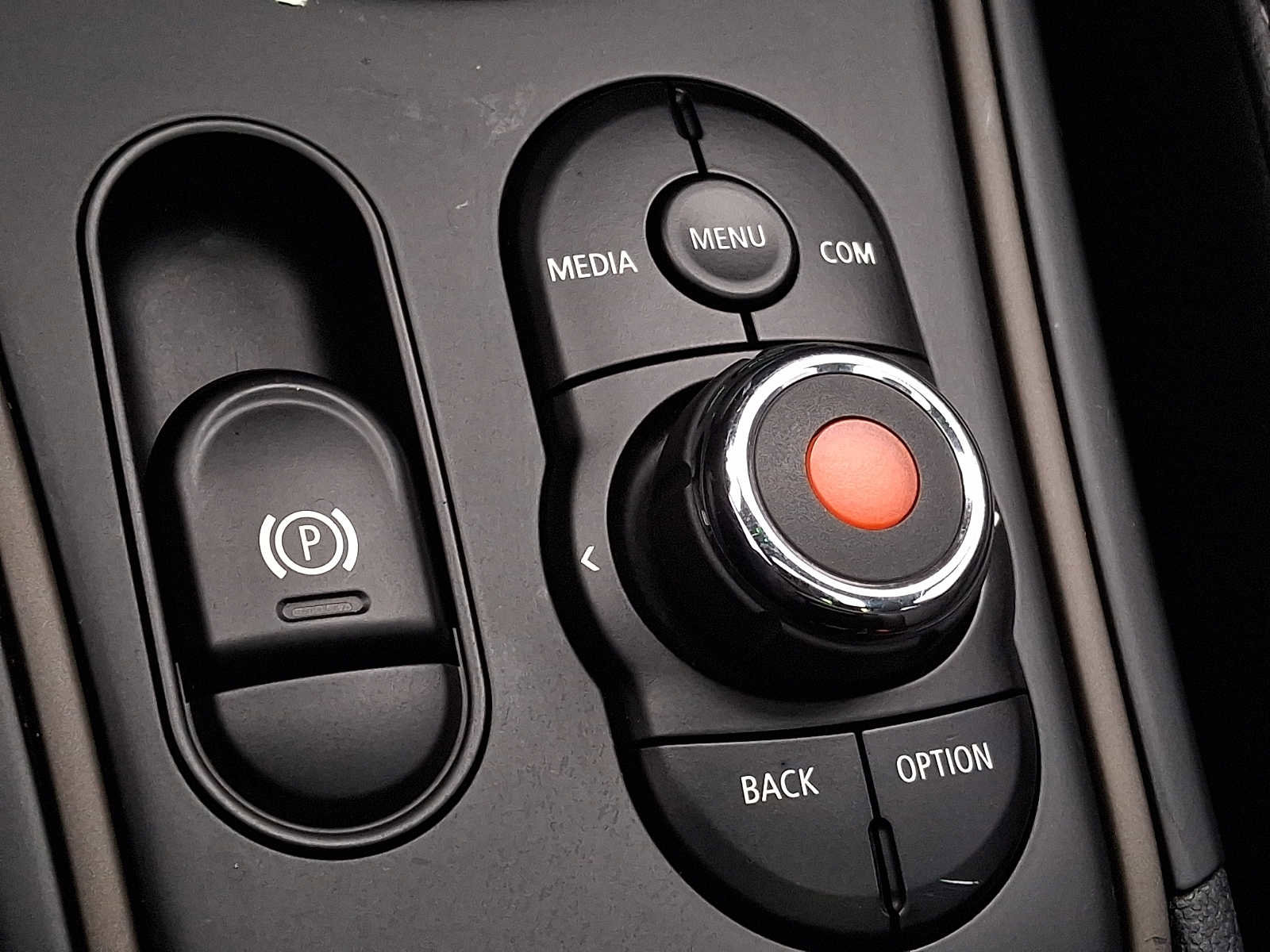 Used 2019 MINI Cooper Countryman S w/ Premium Package image 19