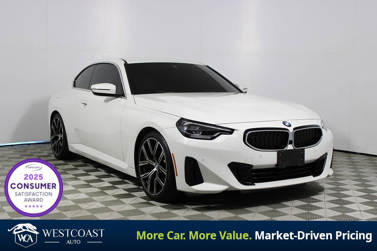 Used 2022 BMW 230i Coupe w/ Convenience Package image 1