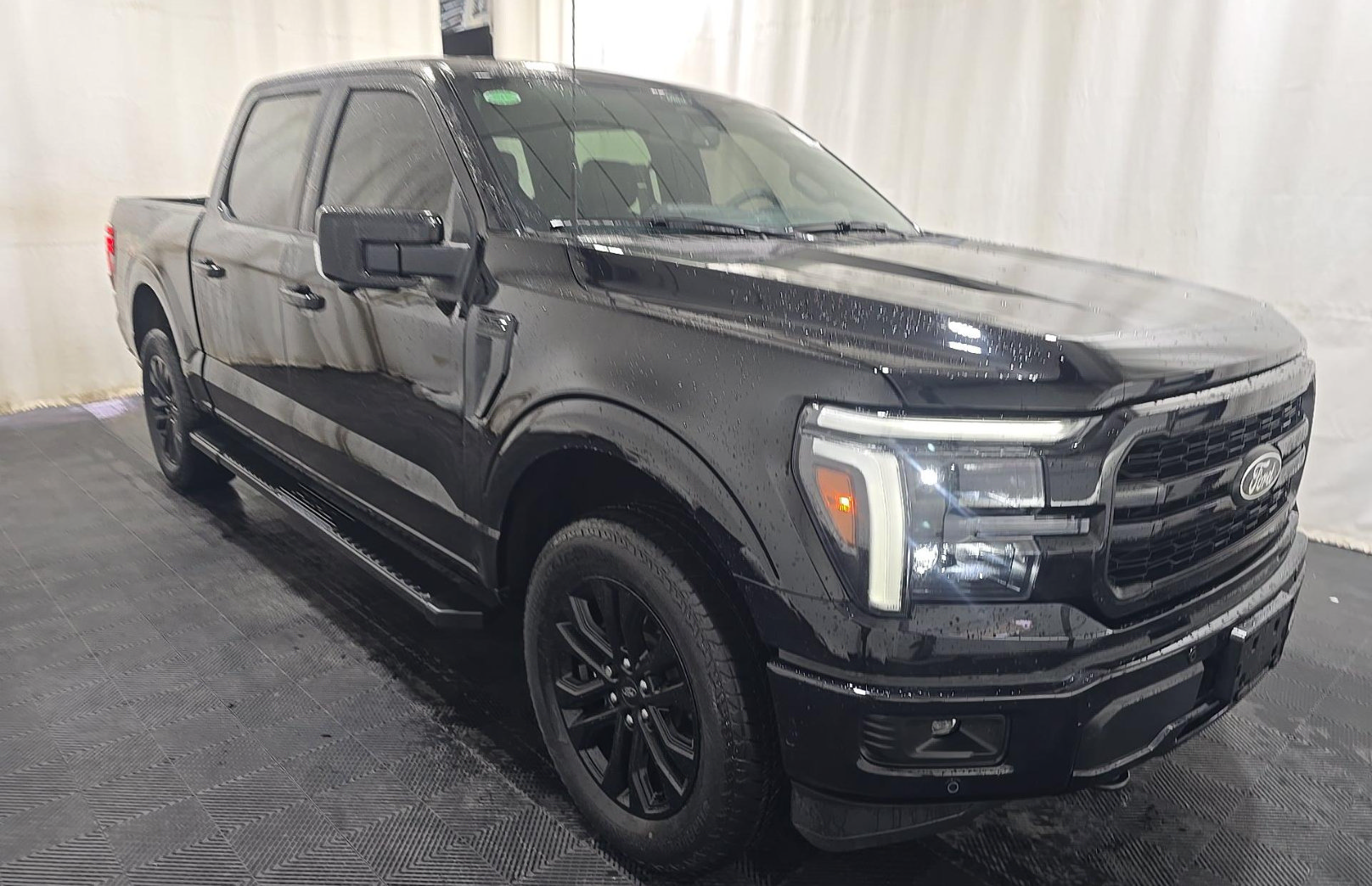 Used 2025 Ford F150 Lariat w/ Bed Utility Package AWD/4WD image 3