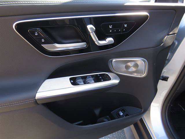 Certified 2025 Mercedes-Benz GLC 350e 4MATIC image 8