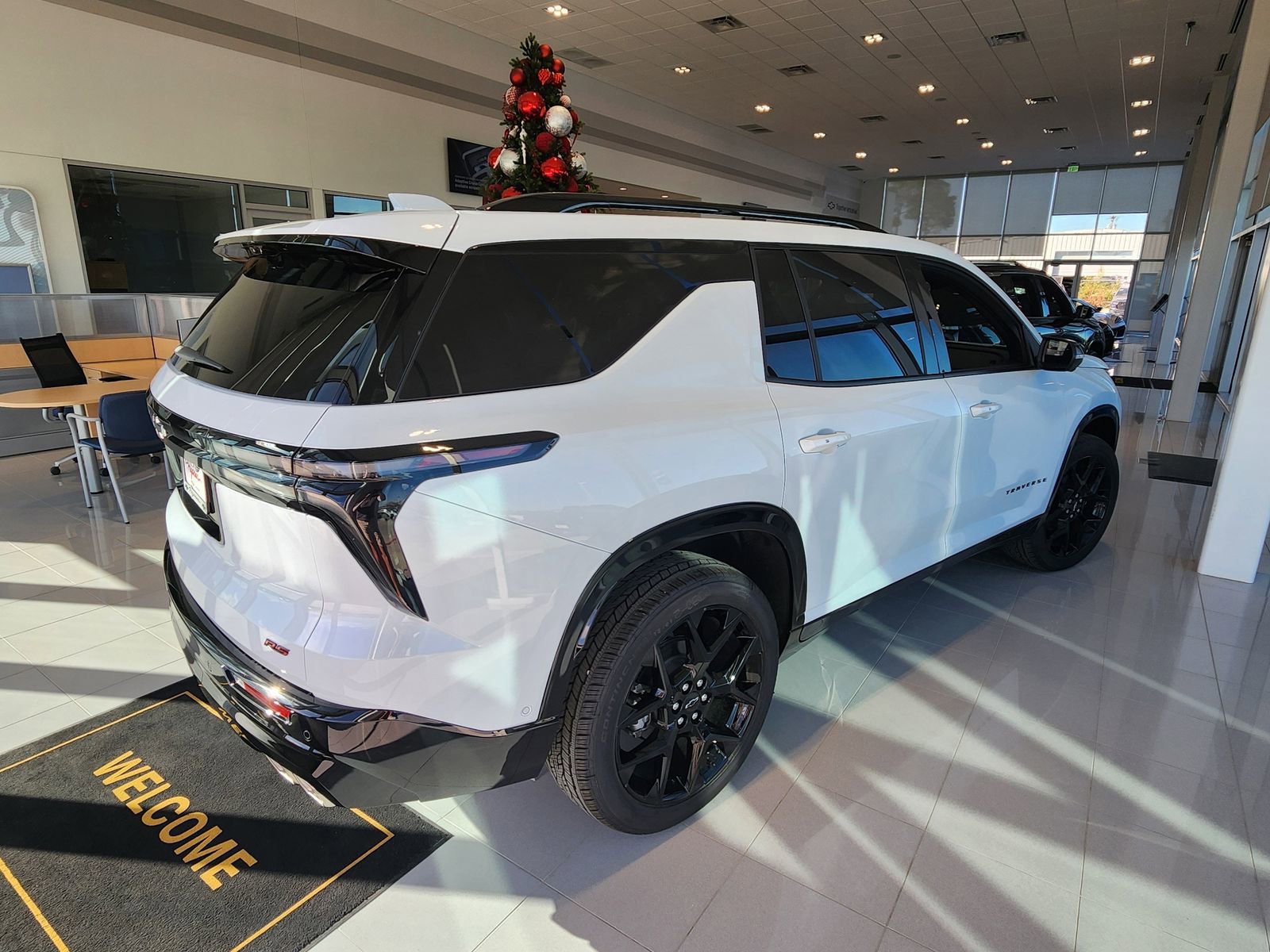 New 2026 Chevrolet Traverse RS image 5