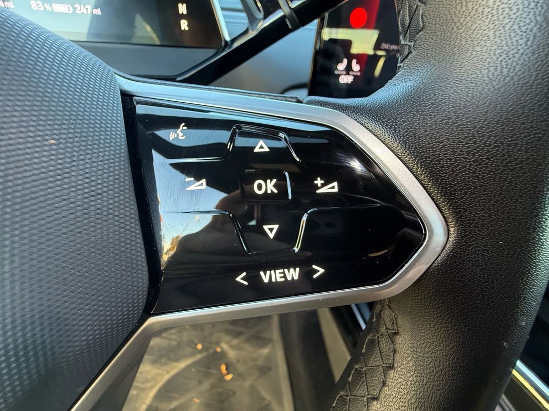 Used 2023 Volkswagen ID.4 Pro S image 30