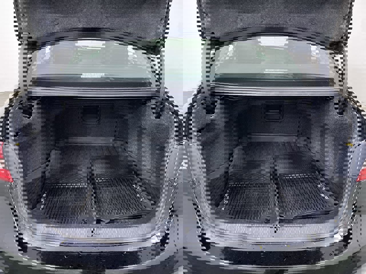 Used 2017 Toyota Avalon XLE Premium w/ All Weather Liner Package image 21