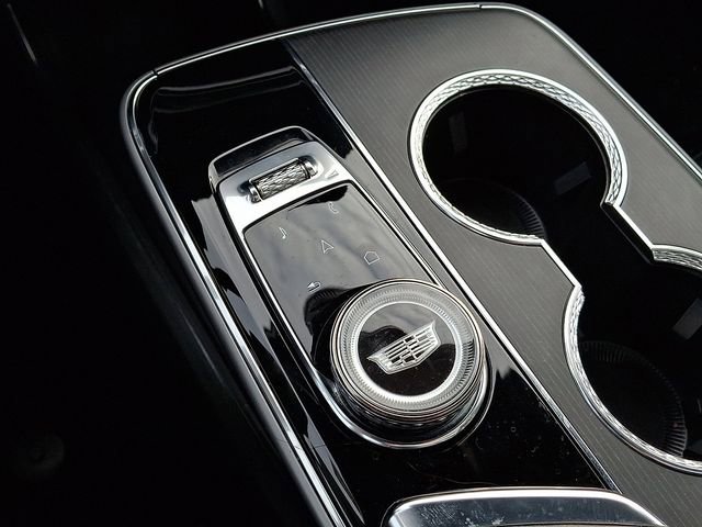 Certified 2025 Cadillac Lyriq Luxury w/ LPO, Floor Liner Package image 18