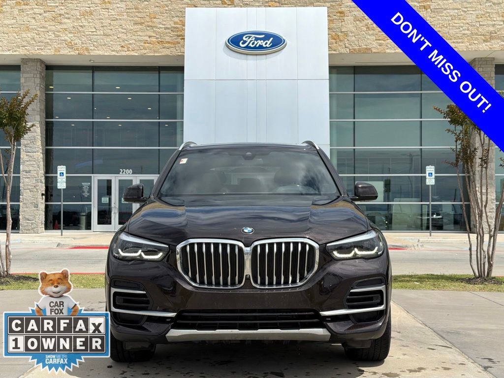 Used 2022 BMW X5 sDrive40i w/ Parking Assistance Package RWD image 2