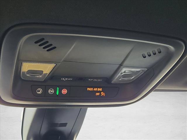 Used 2023 Chevrolet Traverse LS w/ Safety Package FWD image 15