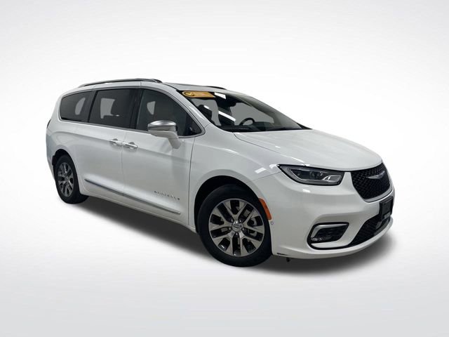 Used 2024 Chrysler Pacifica Pinnacle image 47