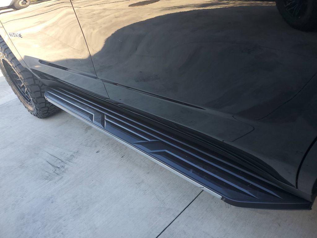 New 2026 Chevrolet Tahoe LS image 7