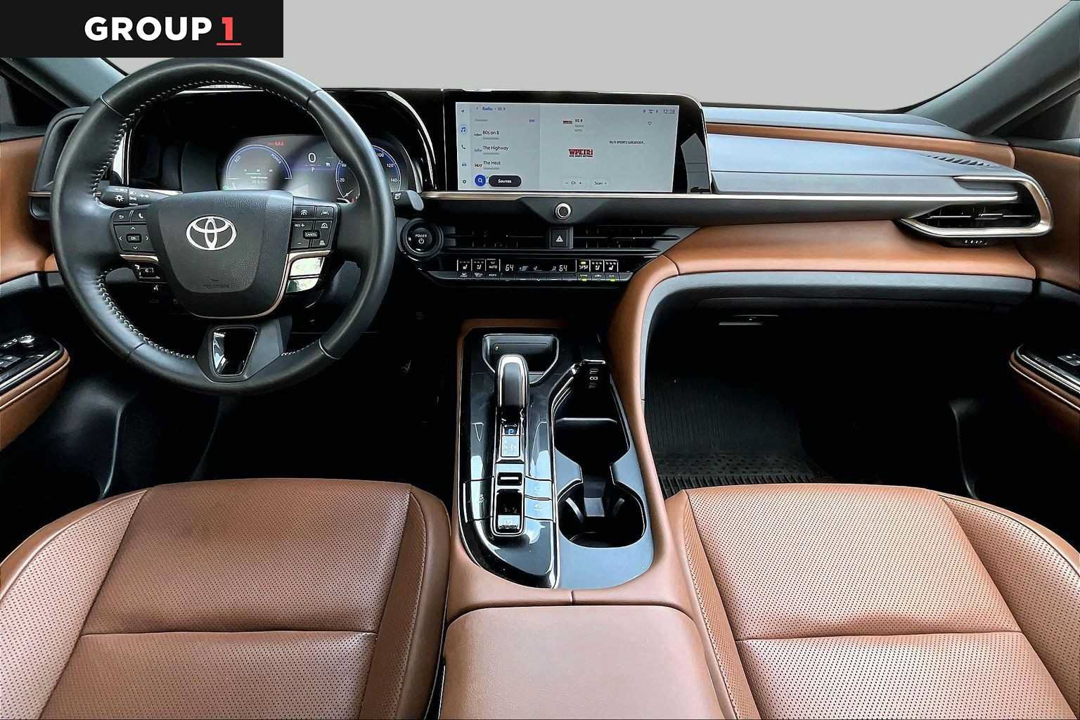 Certified 2025 Toyota Crown Signia AWD/4WD image 16