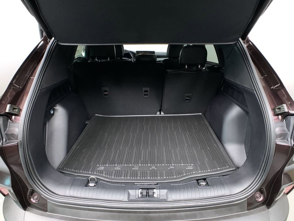 New 2023 Ford Escape SE w/ PHEV Premium Package FWD image 36